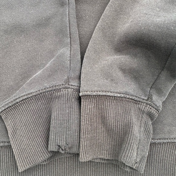 Hurley Boys Black Pullover Hoodie Size 7/8 - Picture 4 of 6